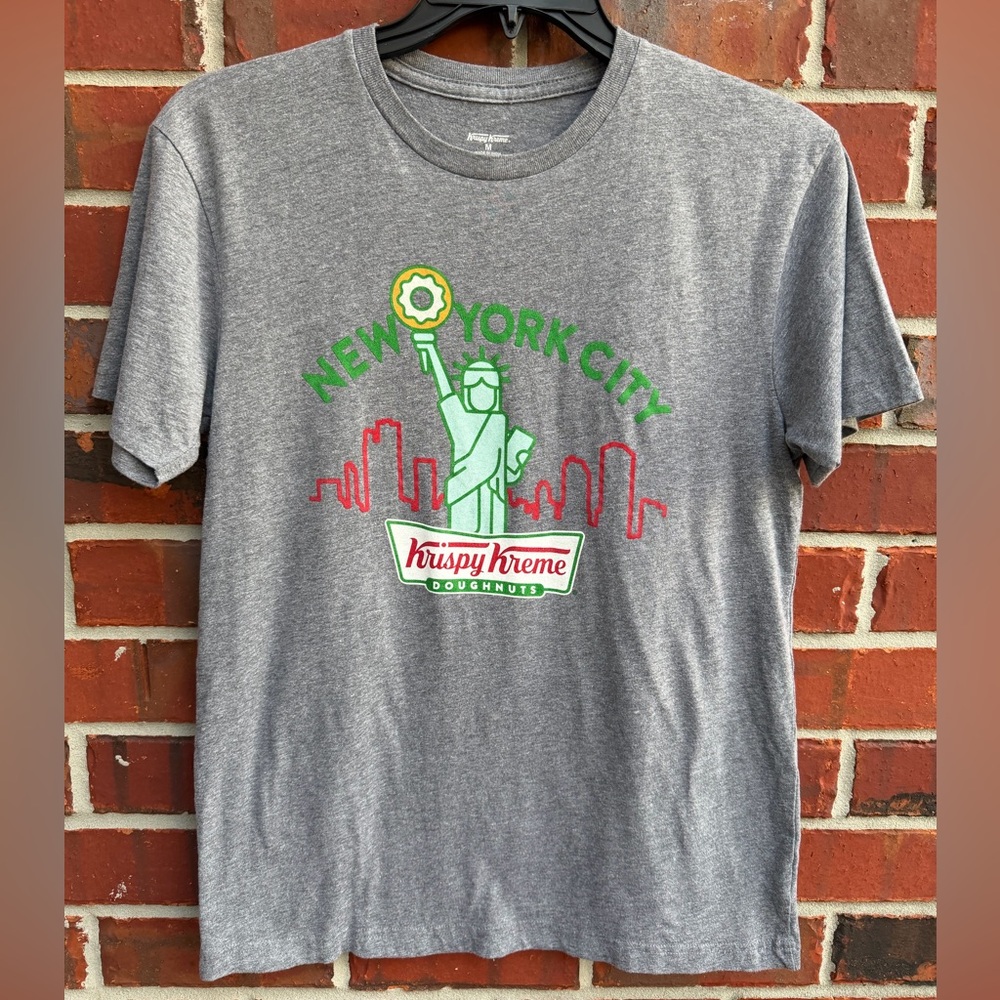 Krispy Kreme Doughnuts New York City Skyline Medium Gray Graphic T-Shirt T5